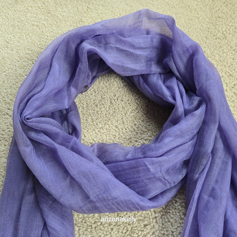 Ovcio Featherlight Lavender Cashmere Scarf - Picture 11 of 14